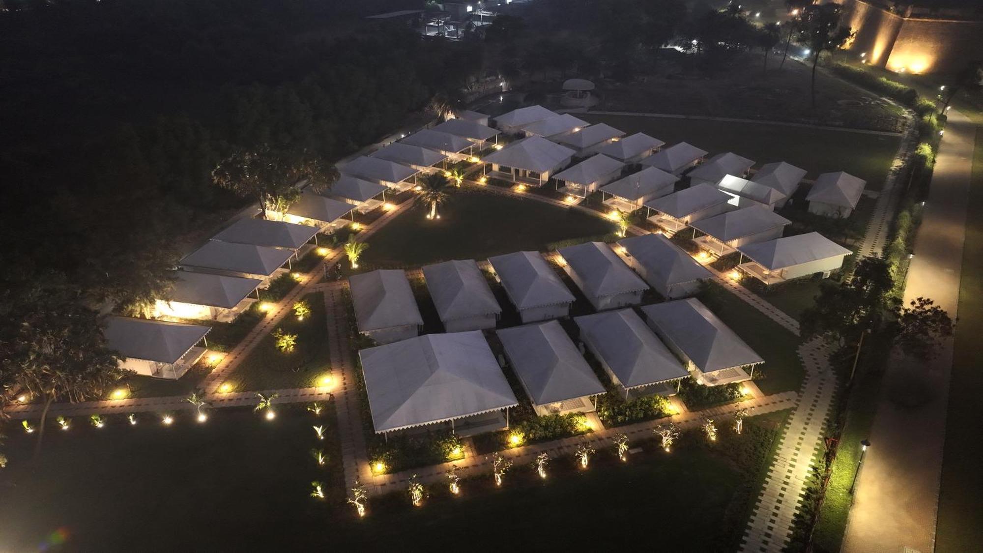 The Fern Seaside Luxurious Tent Resort Daman Exterior foto